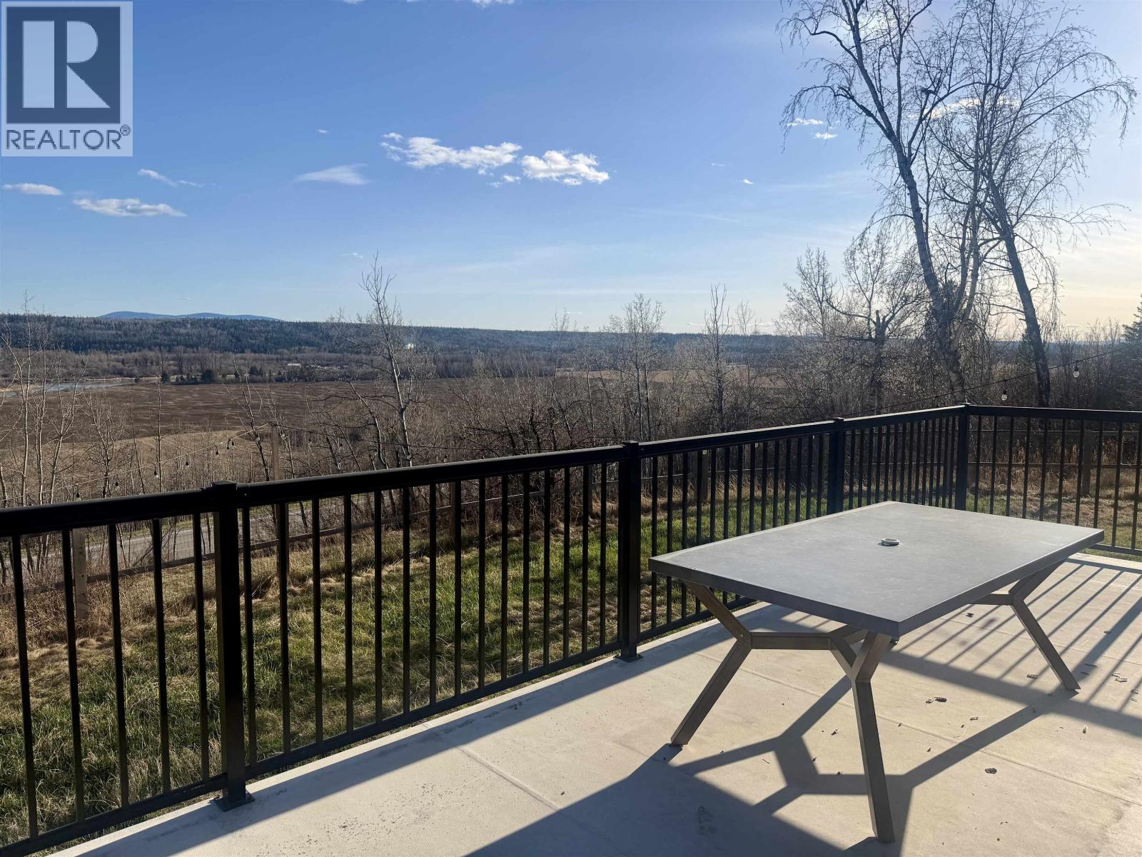 864 Old Loop Road, Vanderhoof, British Columbia  V0J 3A2 - Photo 5 - R3095692