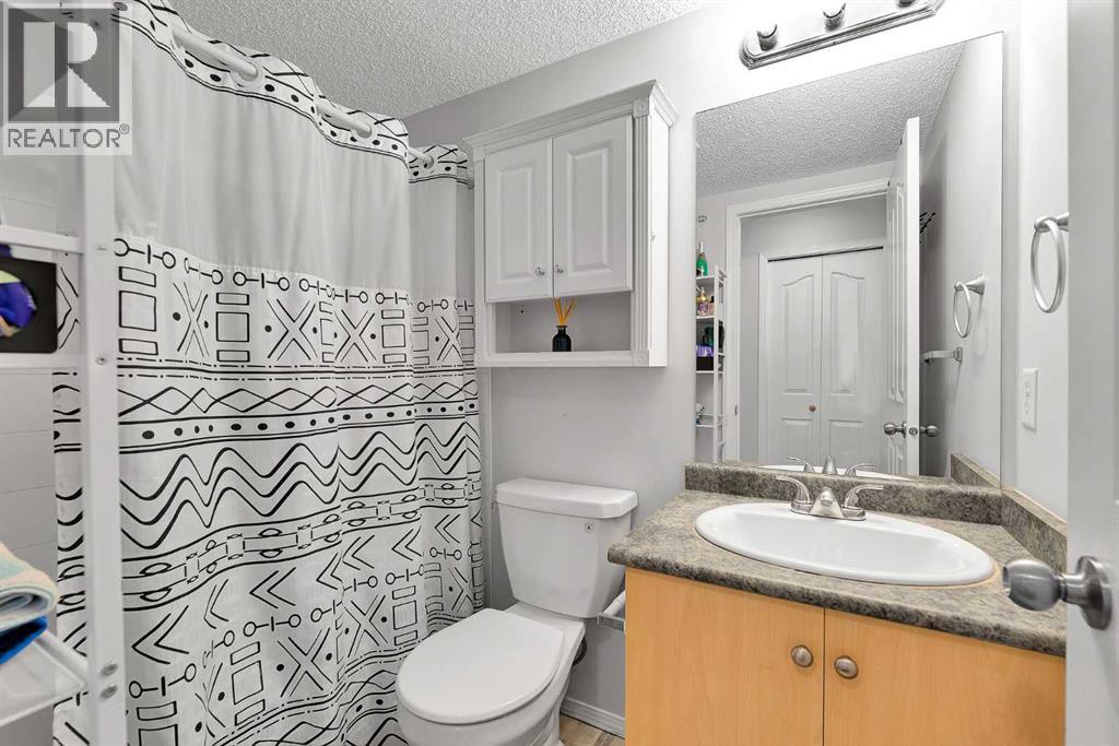402, 5500 Somervale Court Sw, Calgary, Alberta  T2Y 4L9 - Photo 23 - A2301431