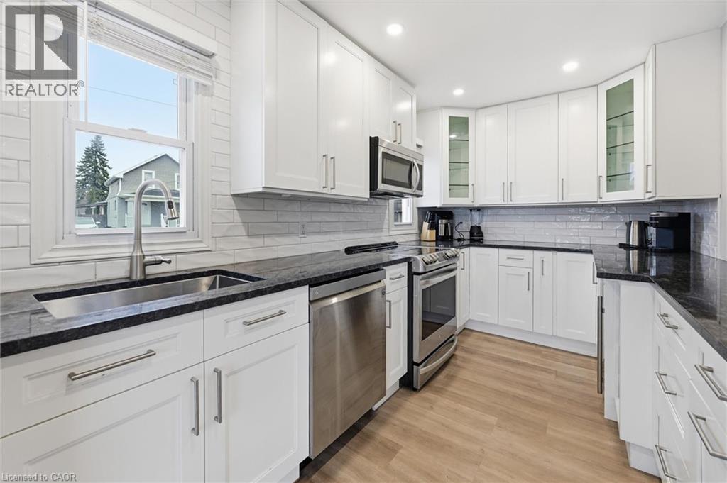 70 Whyte Avenue N, Thorold, Ontario  L2V 2T7 - Photo 12 - 40801157