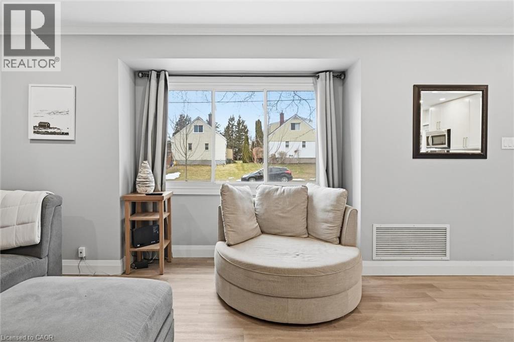 70 Whyte Avenue N, Thorold, Ontario  L2V 2T7 - Photo 21 - 40801157