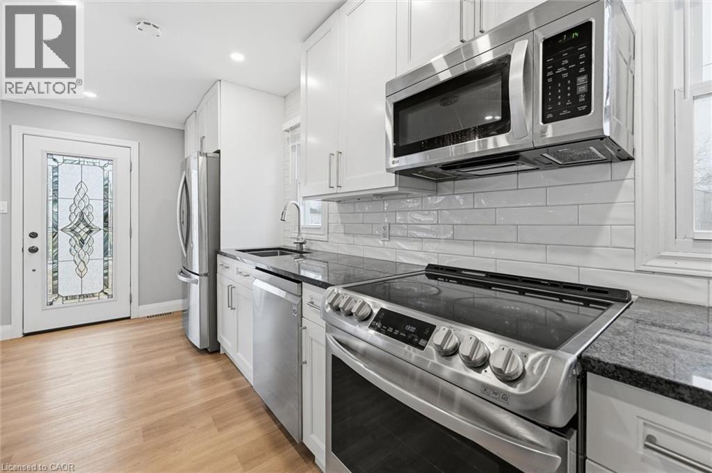 70 Whyte Avenue N, Thorold, Ontario  L2V 2T7 - Photo 16 - 40801157