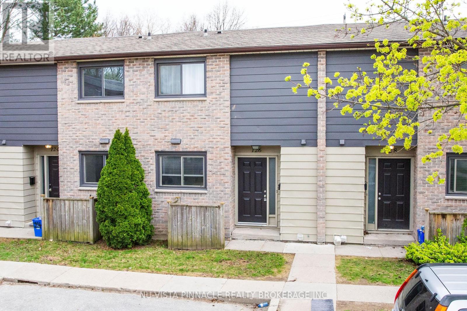 126 - 40 SUMMIT AVENUE, London North, Ontario