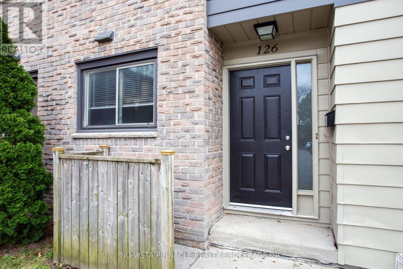 126 - 40 Summit Avenue, London North, Ontario  N6H 4S3 - Photo 2 - X13046282