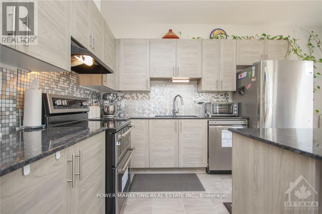 339 Lamarche Avenue, Ottawa, Ontario  K1W 0M9 - Photo 11 - X13046274