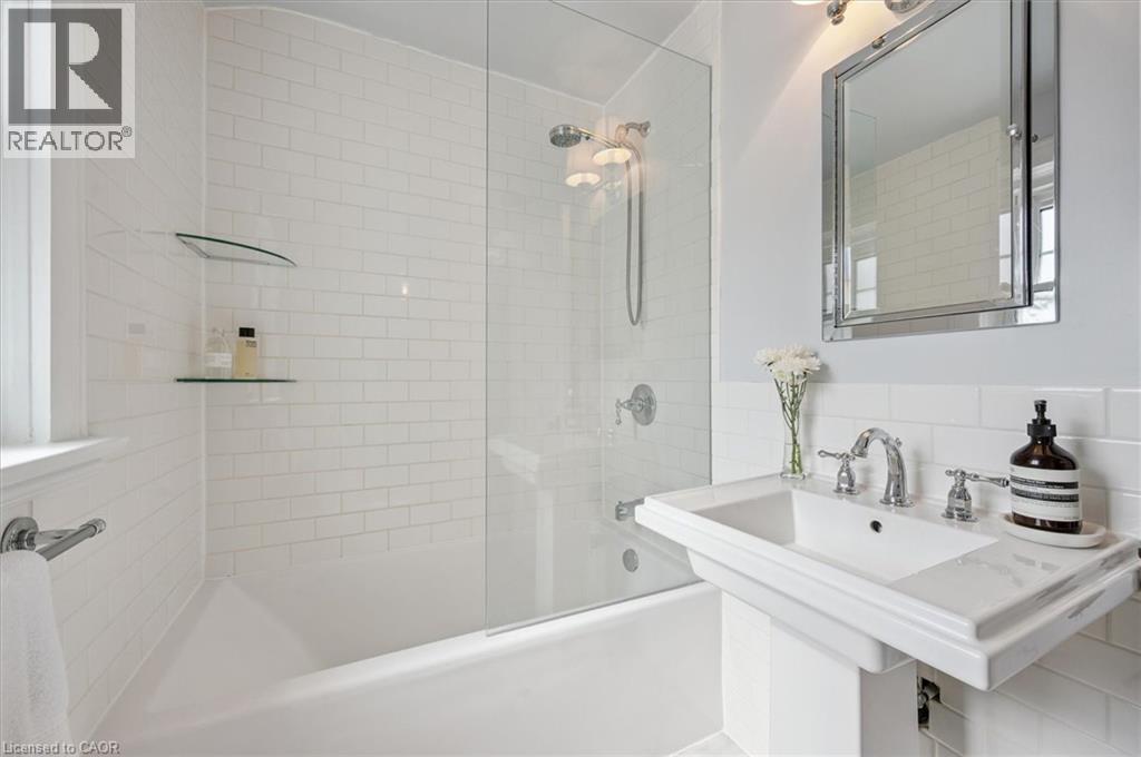 87 Lydia Street, Kitchener, Ontario  N2H 1V6 - Photo 25 - 40821997