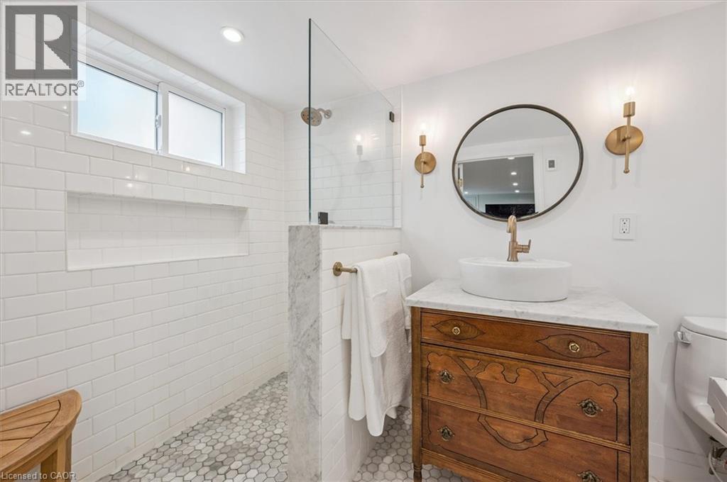 87 Lydia Street, Kitchener, Ontario  N2H 1V6 - Photo 30 - 40821997