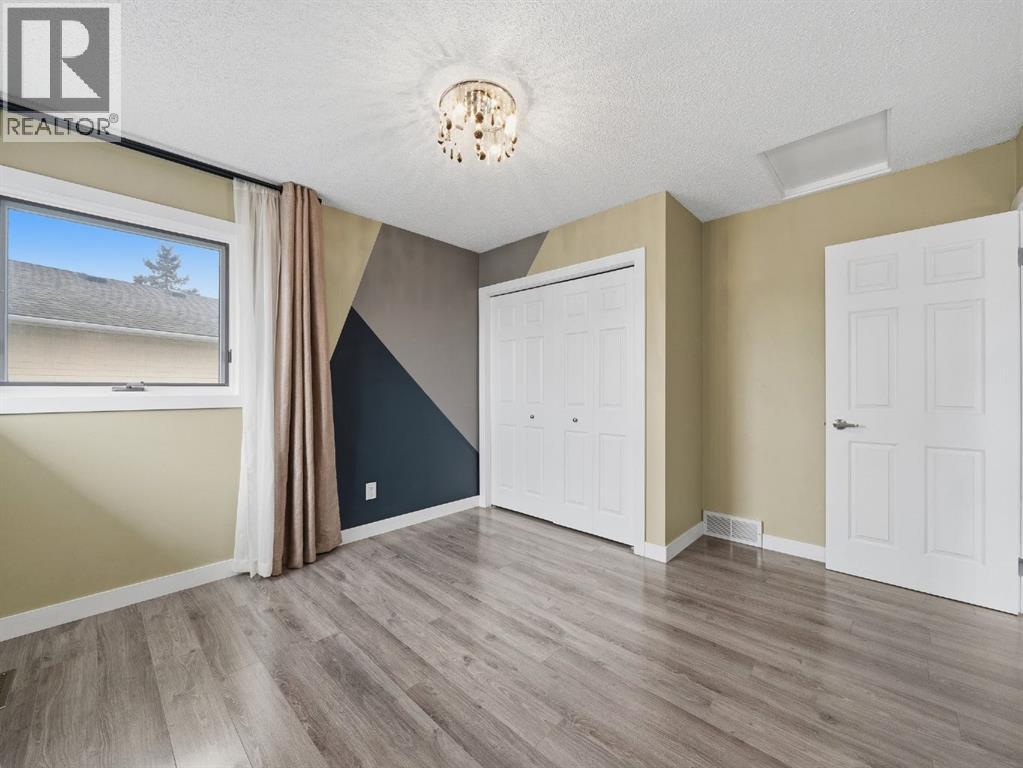 247 Hidden Valley Place Nw, Calgary, Alberta  T3A 4Z5 - Photo 24 - A2301961