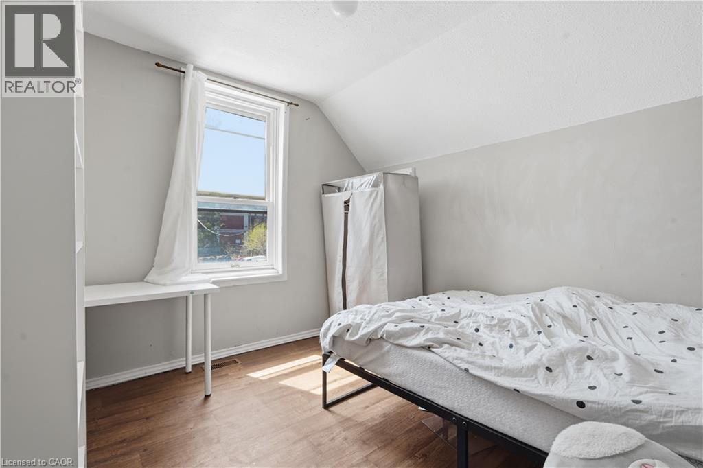 211 Rebecca Street, Hamilton, Ontario  L8R 1C2 - Photo 16 - 40824139