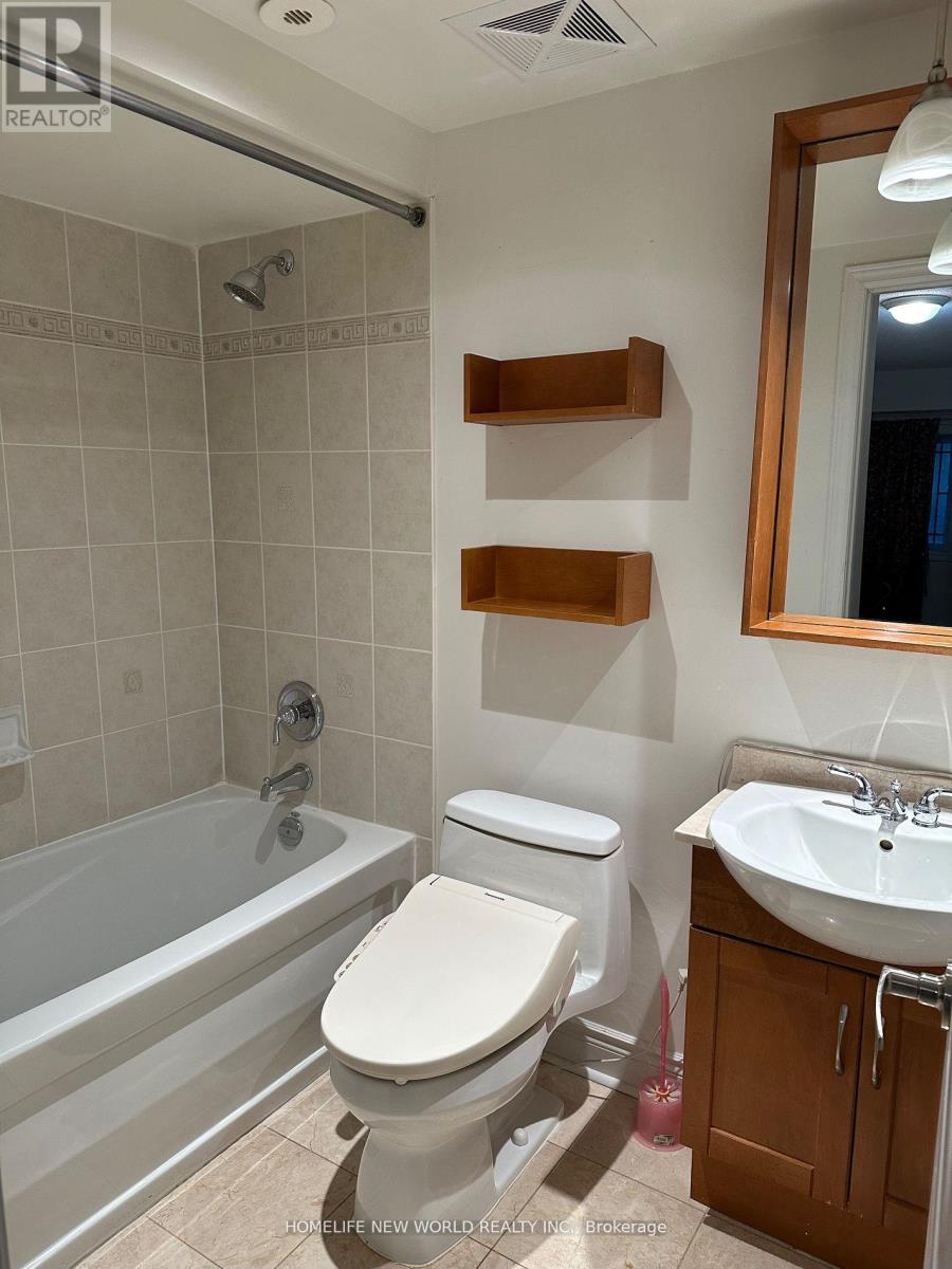 1 - 420 Kenneth Avenue, Toronto, Ontario  M2N 7M3 - Photo 11 - C13046272