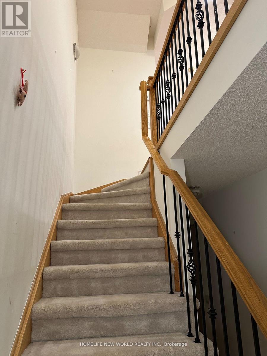 1 - 420 Kenneth Avenue, Toronto, Ontario  M2N 7M3 - Photo 8 - C13046272