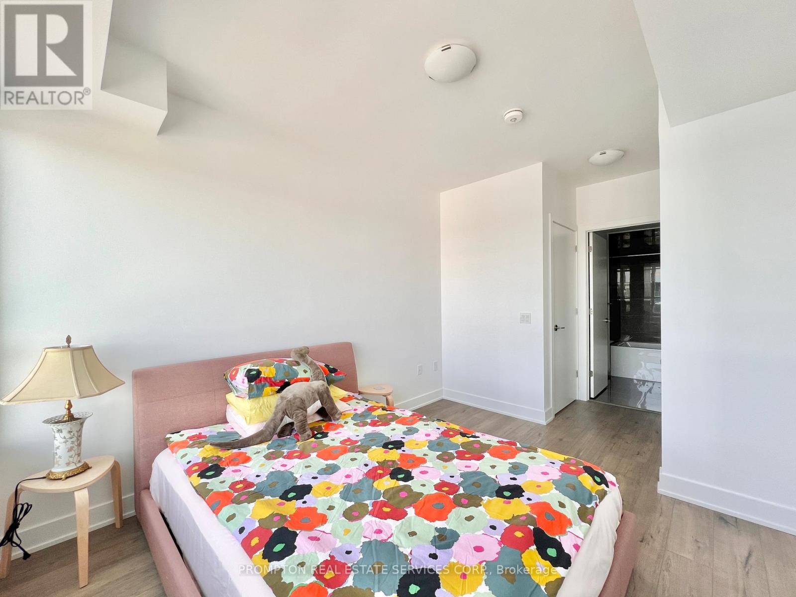 907 - 2 Teagarden Court, Toronto, Ontario  M2N 0L6 - Photo 13 - C13046280