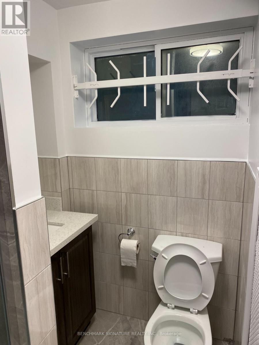 B - 575 Birchmount Road, Toronto, Ontario  M1K 1P8 - Photo 7 - E13046284