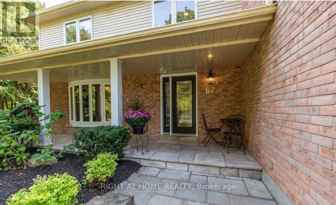 67 Moore Park Drive, King, Ontario  L0G 1T0 - Photo 2 - N13046286