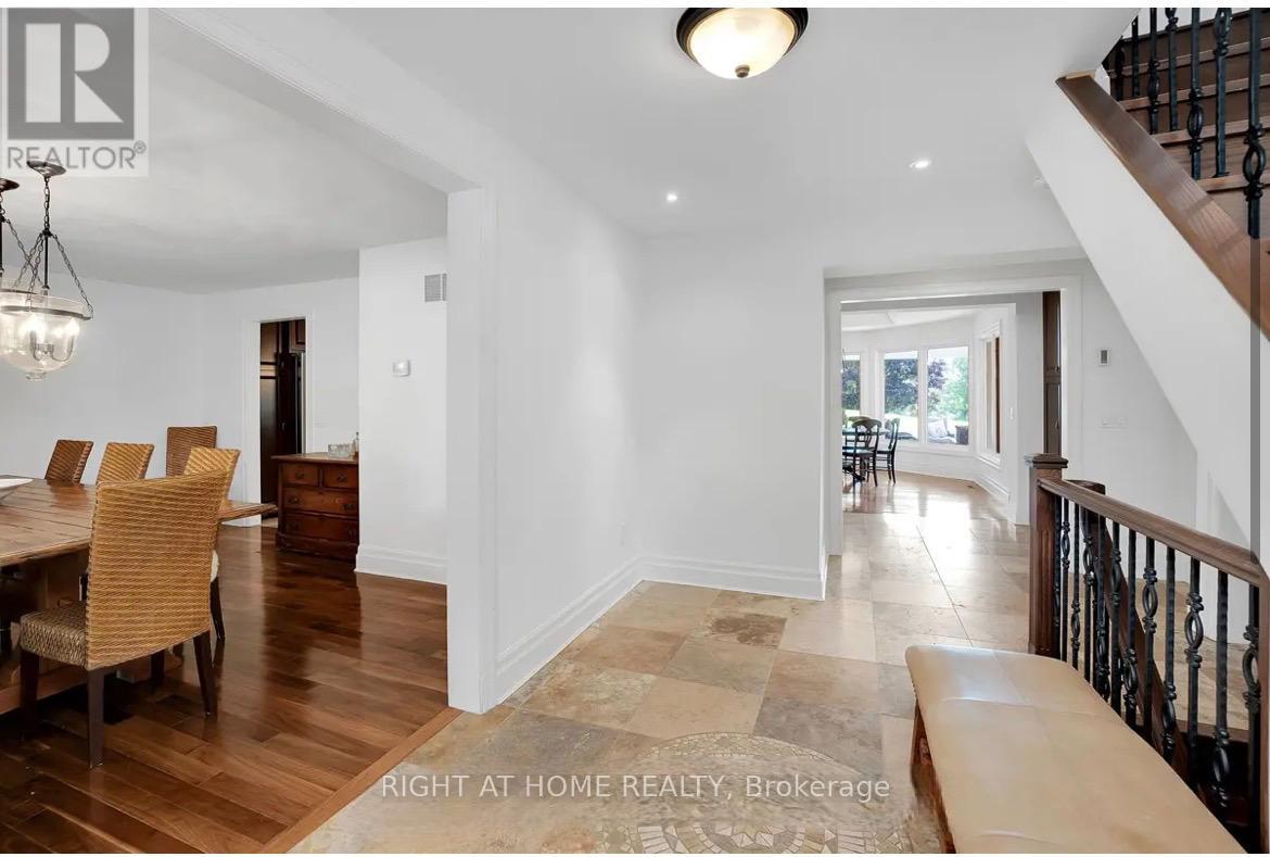 67 Moore Park Drive, King, Ontario  L0G 1T0 - Photo 3 - N13046286