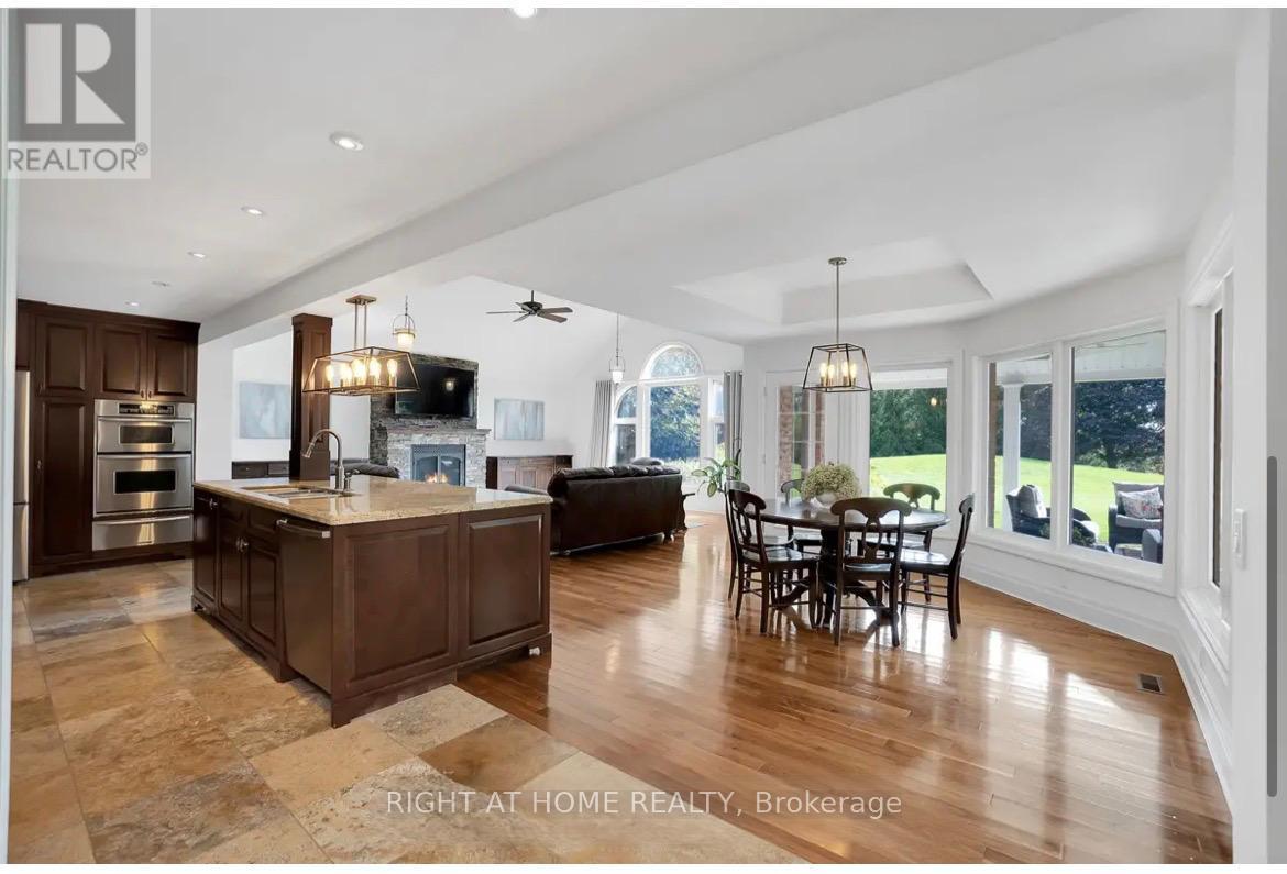 67 Moore Park Drive, King, Ontario  L0G 1T0 - Photo 6 - N13046286