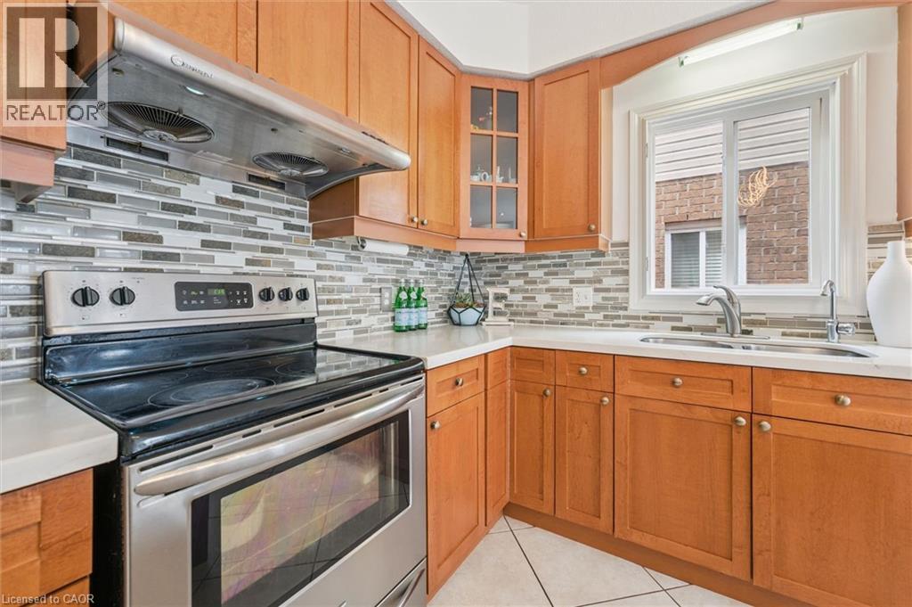 512 Wood Nettle Way, Waterloo, Ontario  N2V 2X9 - Photo 11 - 40813712