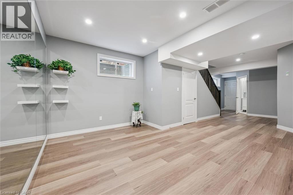 512 Wood Nettle Way, Waterloo, Ontario  N2V 2X9 - Photo 35 - 40813712