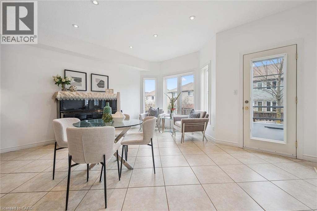 512 Wood Nettle Way, Waterloo, Ontario  N2V 2X9 - Photo 15 - 40813712