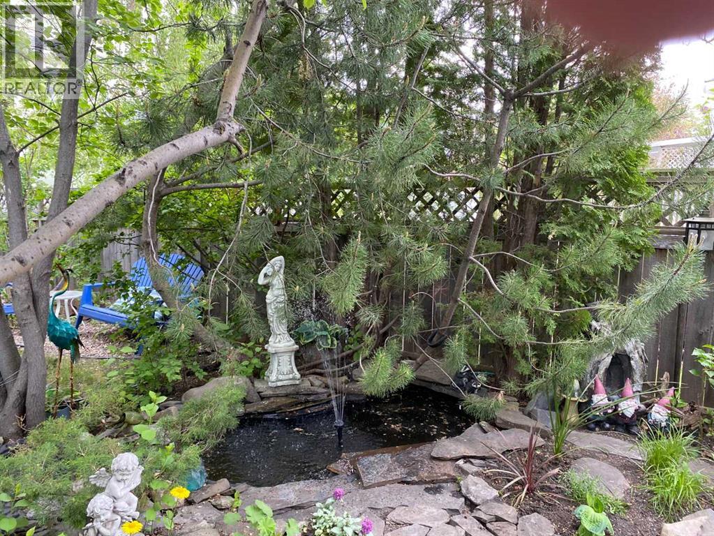 219 Hawkstone Close Nw, Calgary, Alberta  T3G 3P3 - Photo 5 - A2304713