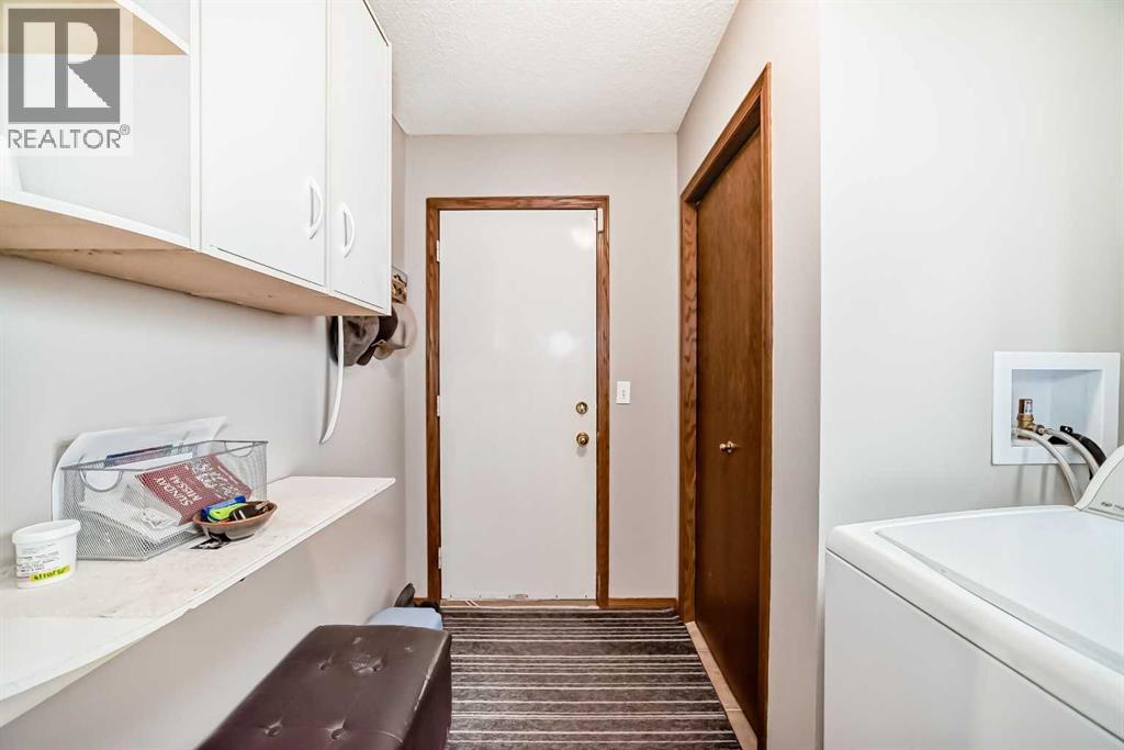 219 Hawkstone Close Nw, Calgary, Alberta  T3G 3P3 - Photo 27 - A2304713