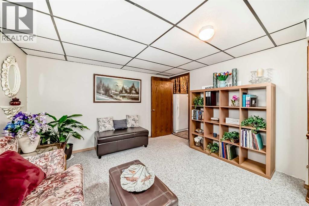 219 Hawkstone Close Nw, Calgary, Alberta  T3G 3P3 - Photo 41 - A2304713