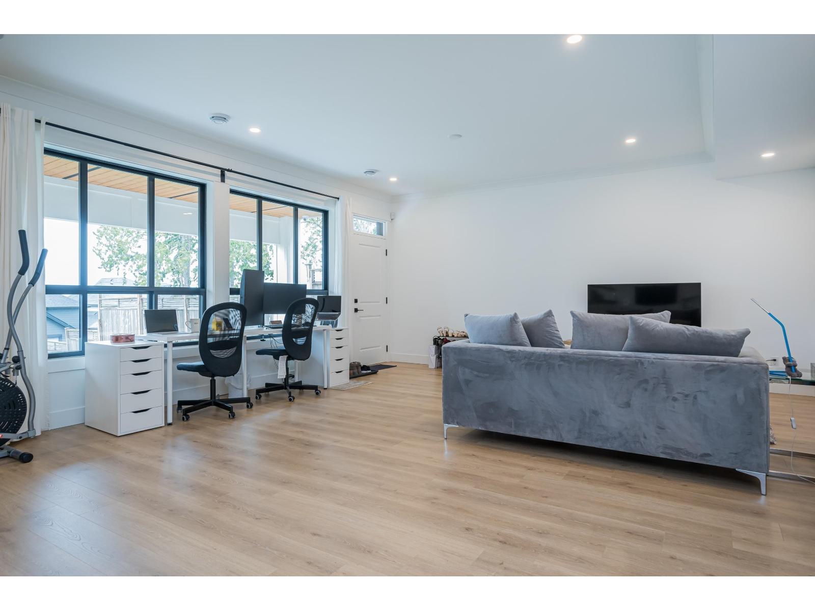 166xx 30a Avenue, Surrey, British Columbia  V3Z 0P9 - Photo 14 - R3115891