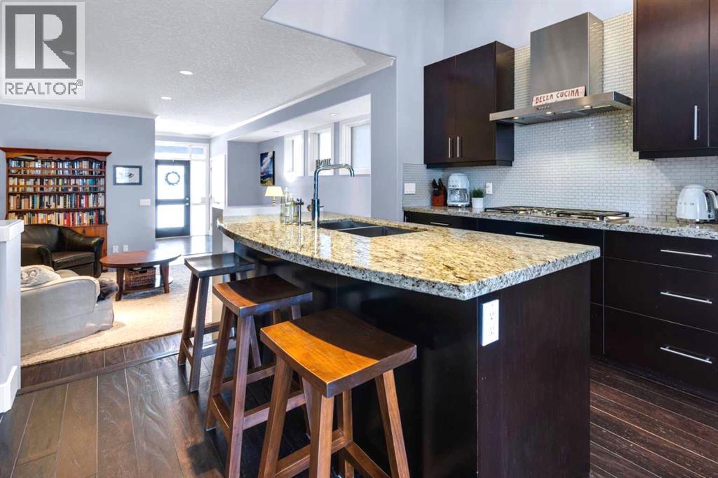 448 13 Street Nw, Calgary, Alberta  T2N 1Z2 - Photo 12 - A2287441