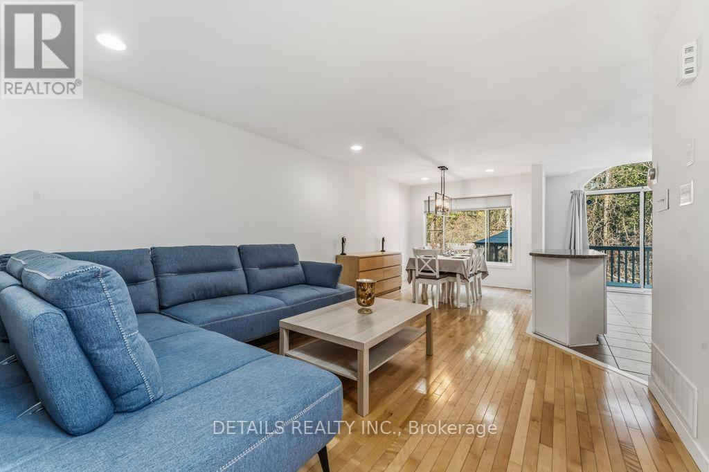 8 Wimbledon Way, Ottawa, Ontario  K2K 3J2 - Photo 7 - X13046308