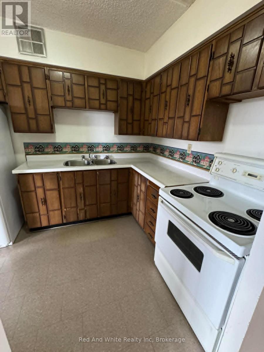 606 - 460 Ontario Street, Collingwood, Ontario  L9Y 4E5 - Photo 3 - S13046306