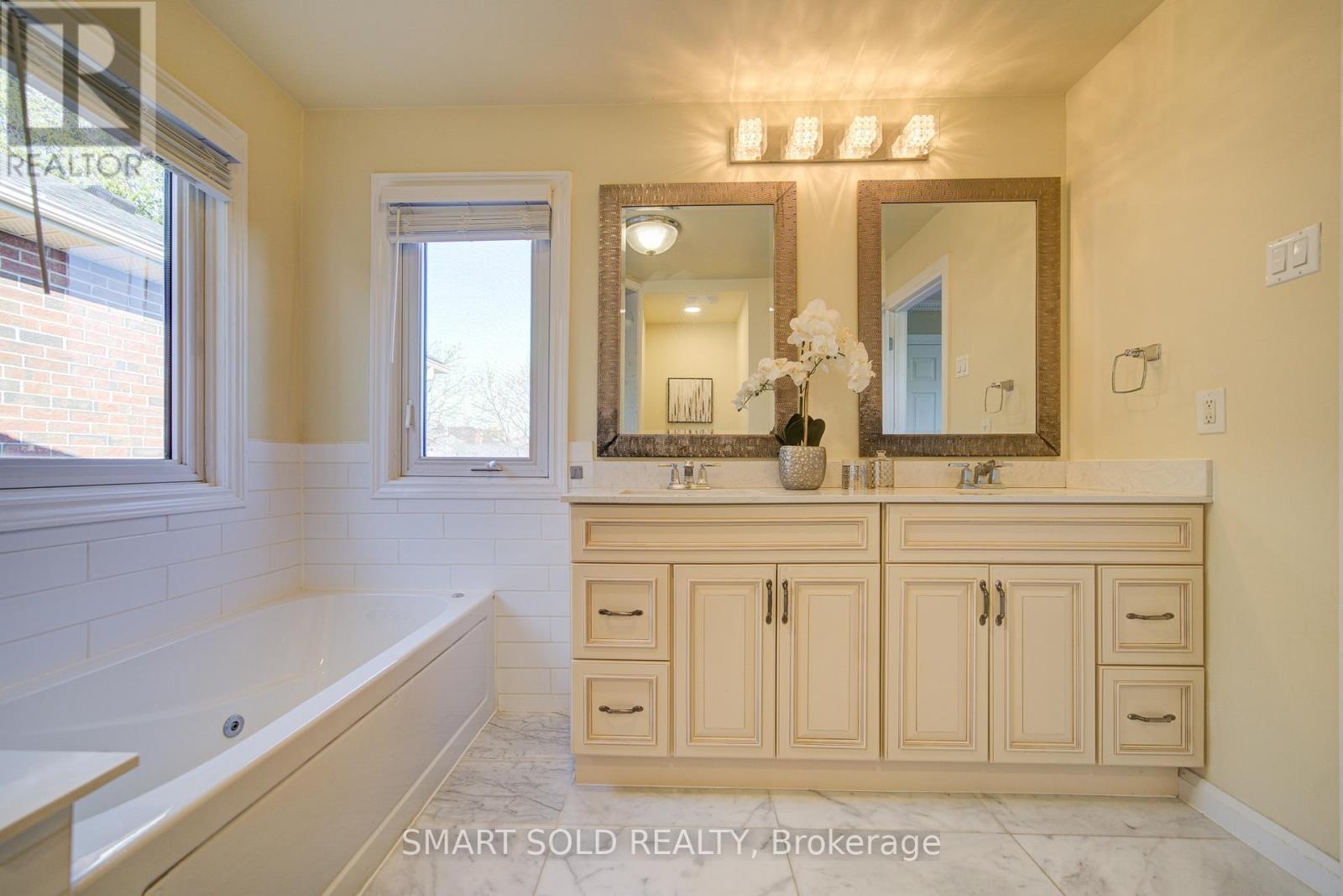 149 Heatherton Way, Vaughan, Ontario  L4J 3E8 - Photo 30 - N13046300