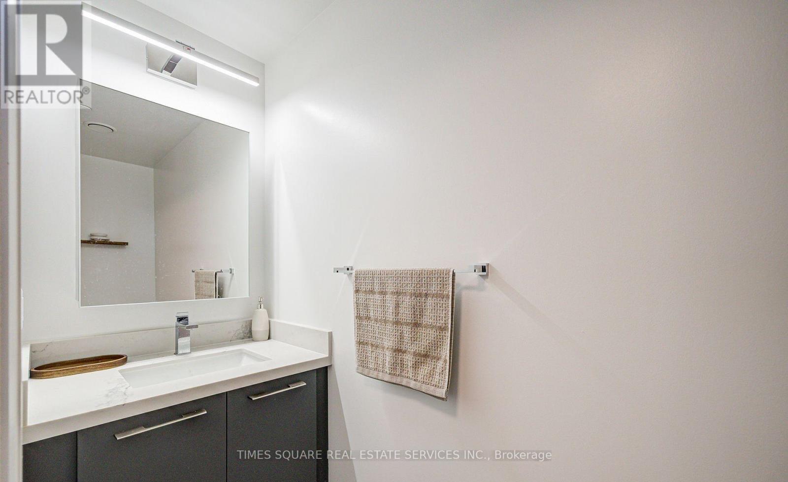 3011 - 8 Water Walk Drive, Markham, Ontario  L3R 6L4 - Photo 11 - N13046314