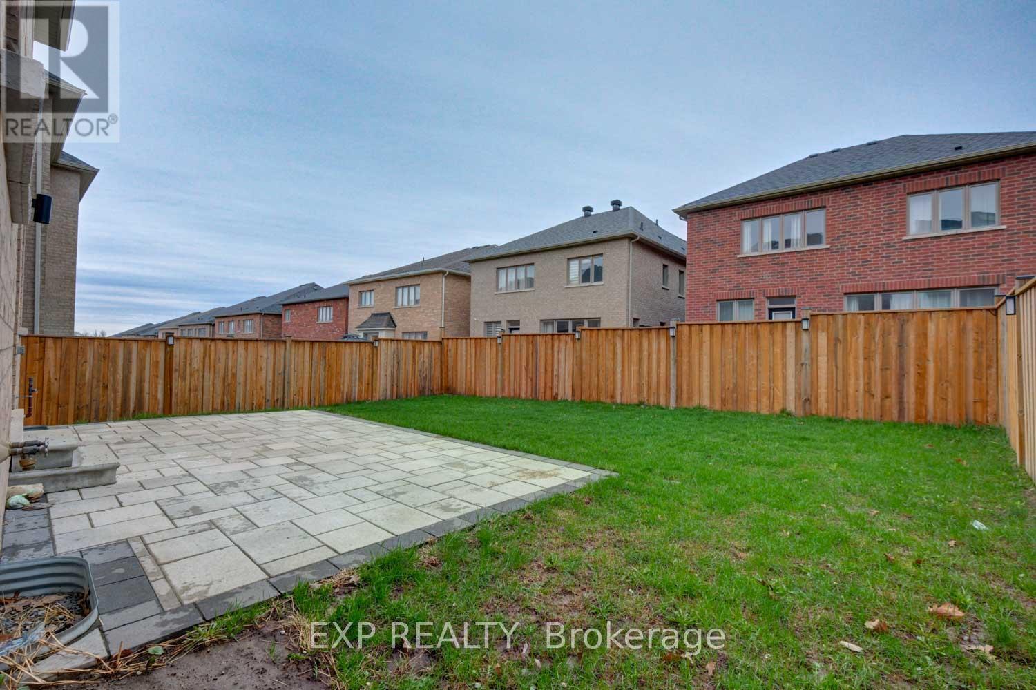 111 Dog Wood Boulevard, East Gwillimbury, Ontario  L9N 0S9 - Photo 19 - N13046316