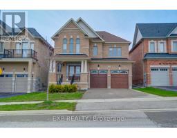 111 DOG WOOD BOULEVARD, East Gwillimbury, Ontario