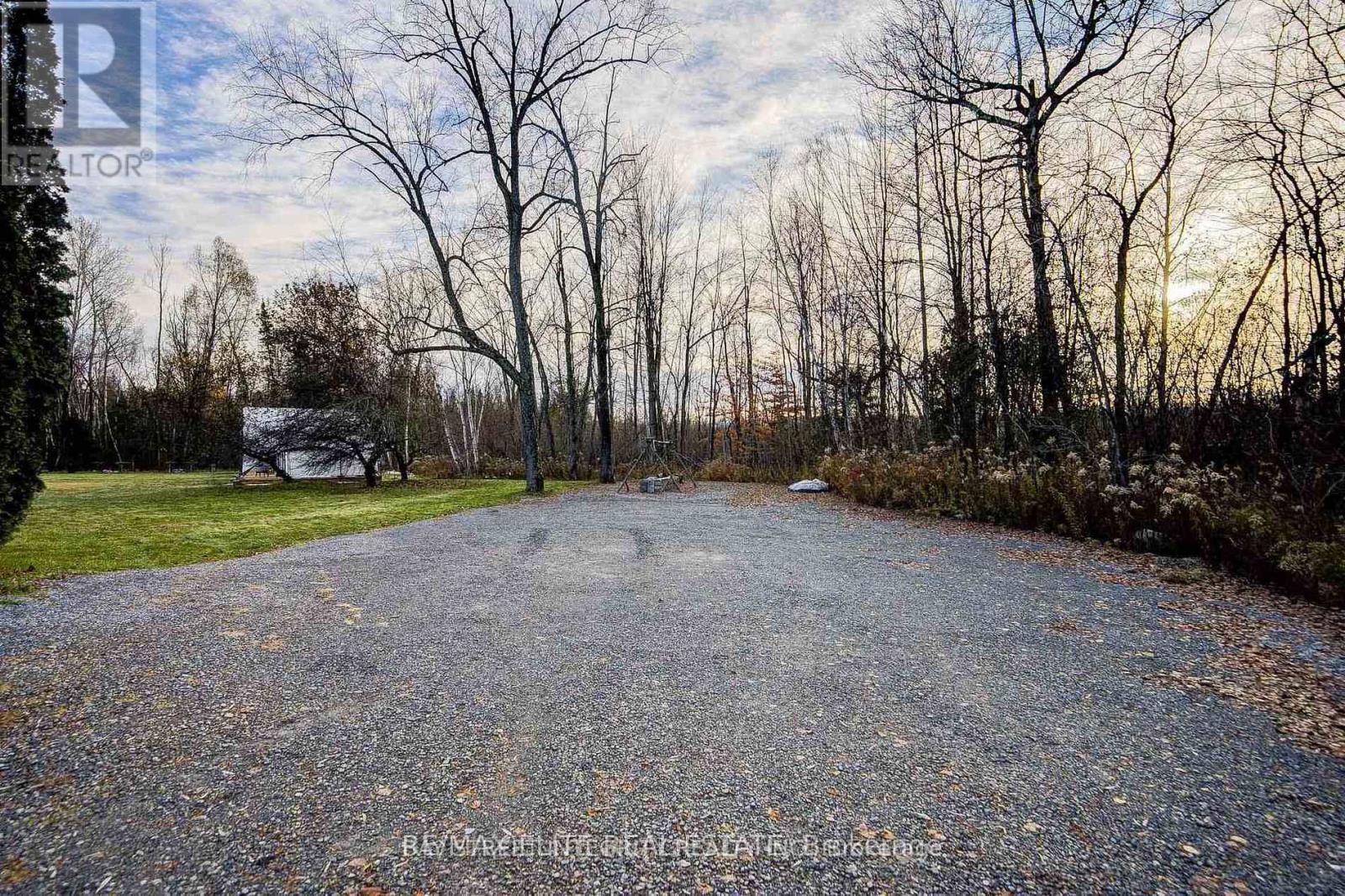 4909 Holborn Road, East Gwillimbury, Ontario  L0G 1M0 - Photo 6 - N13046326