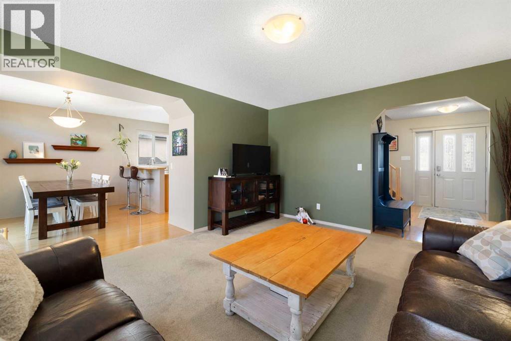 28 West Springs Close SW, Calgary, Alberta  T3H 5G6 - Photo 7 - A2296205