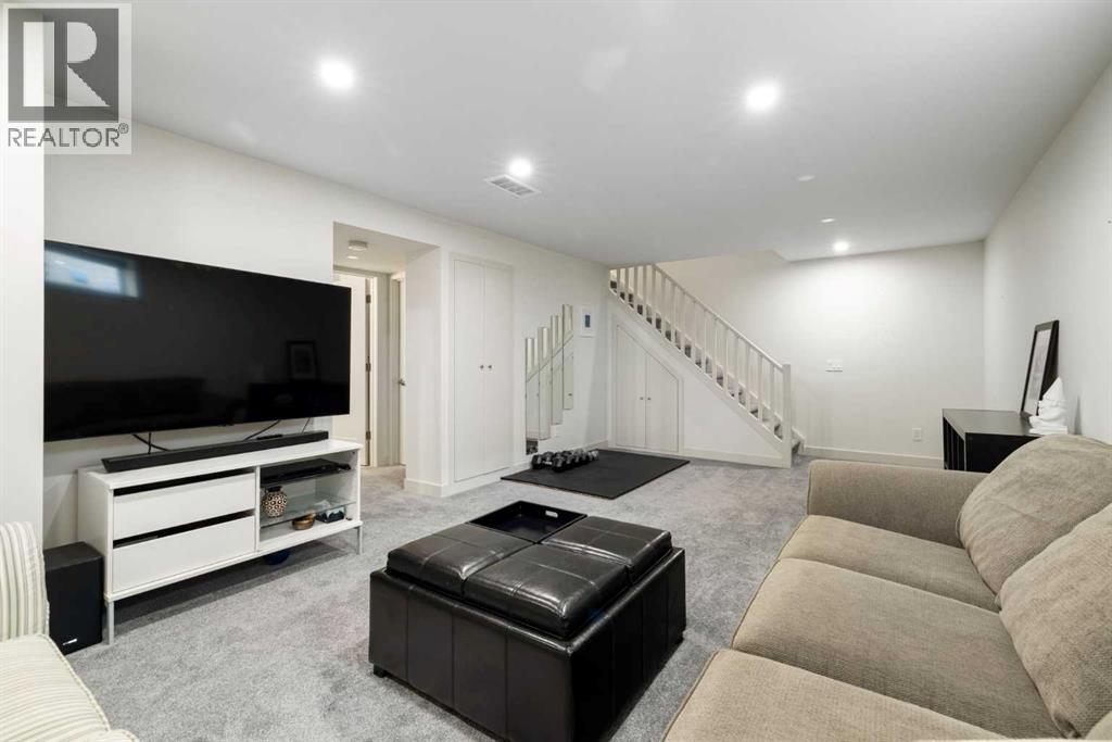 28 West Springs Close SW, Calgary, Alberta  T3H 5G6 - Photo 30 - A2296205