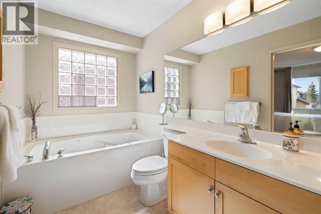 28 West Springs Close SW, Calgary, Alberta  T3H 5G6 - Photo 22 - A2296205