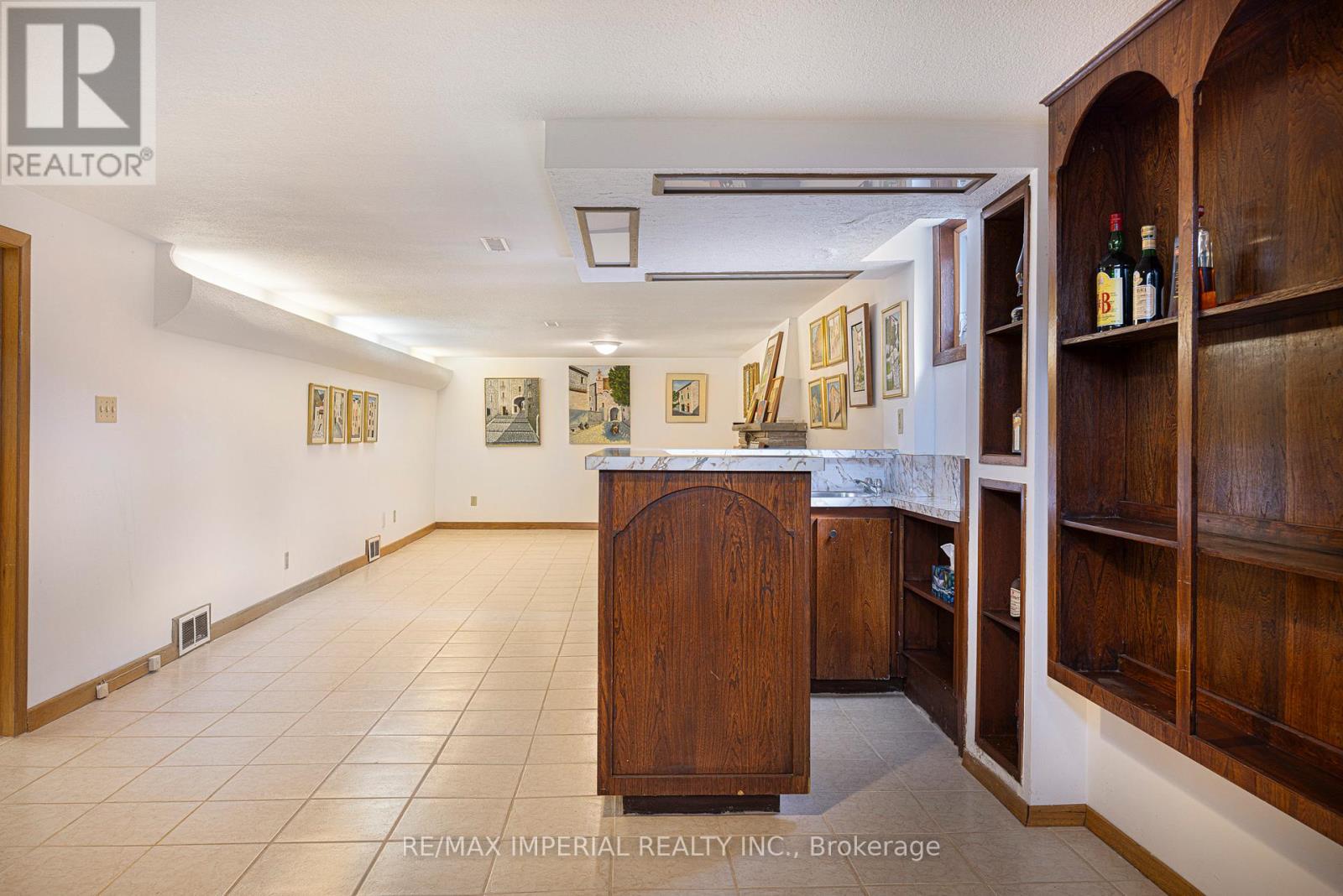 7 Doddington Drive, Toronto, Ontario  M8Y 1S3 - Photo 21 - W13046304