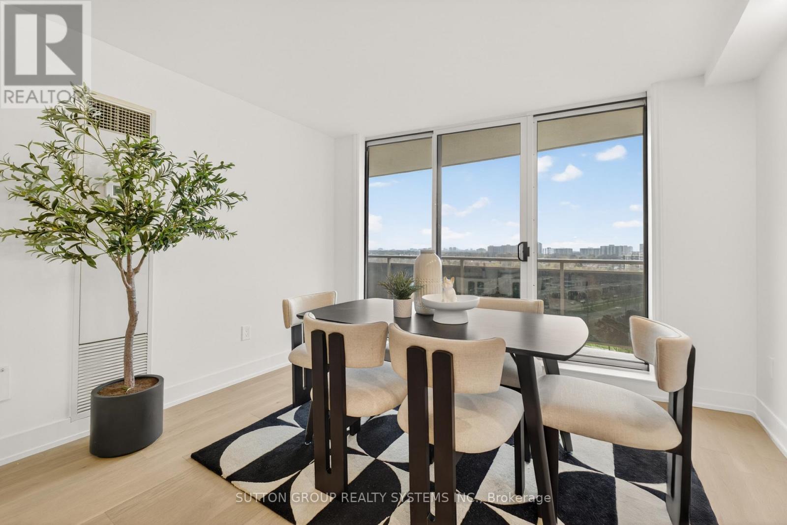 1409 - 820 Burnhamthorpe Road, Toronto, Ontario  M9C 4W2 - Photo 15 - W13046322