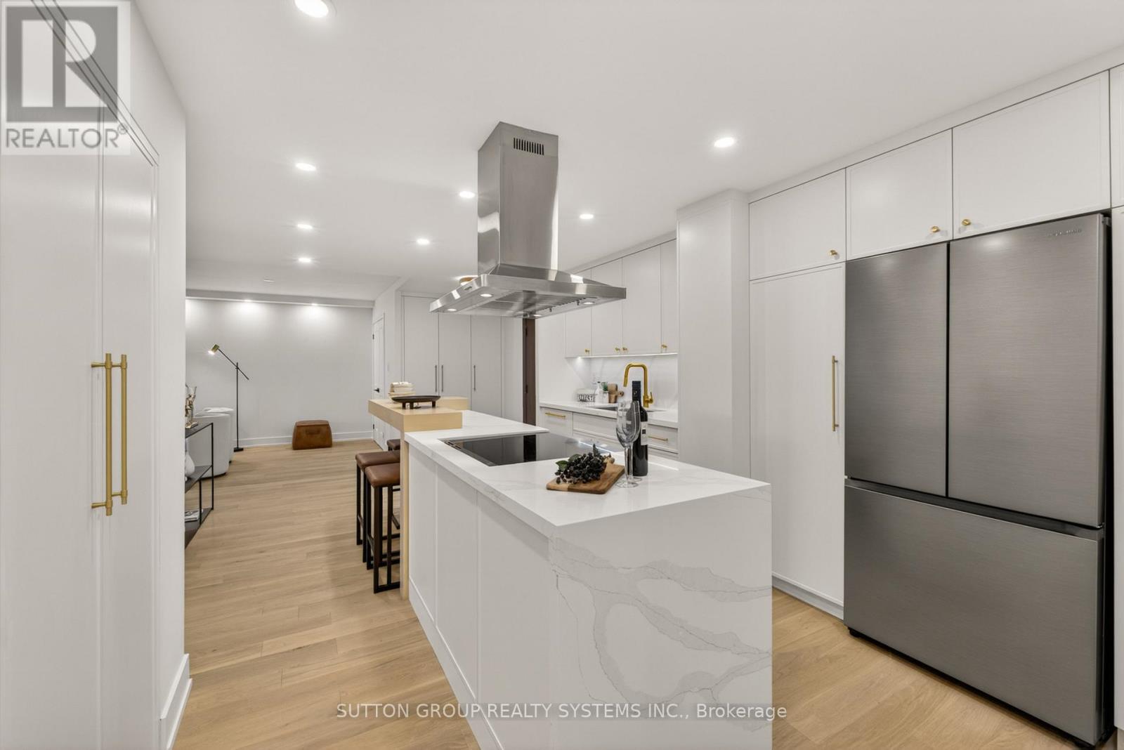 1409 - 820 Burnhamthorpe Road, Toronto, Ontario  M9C 4W2 - Photo 5 - W13046322