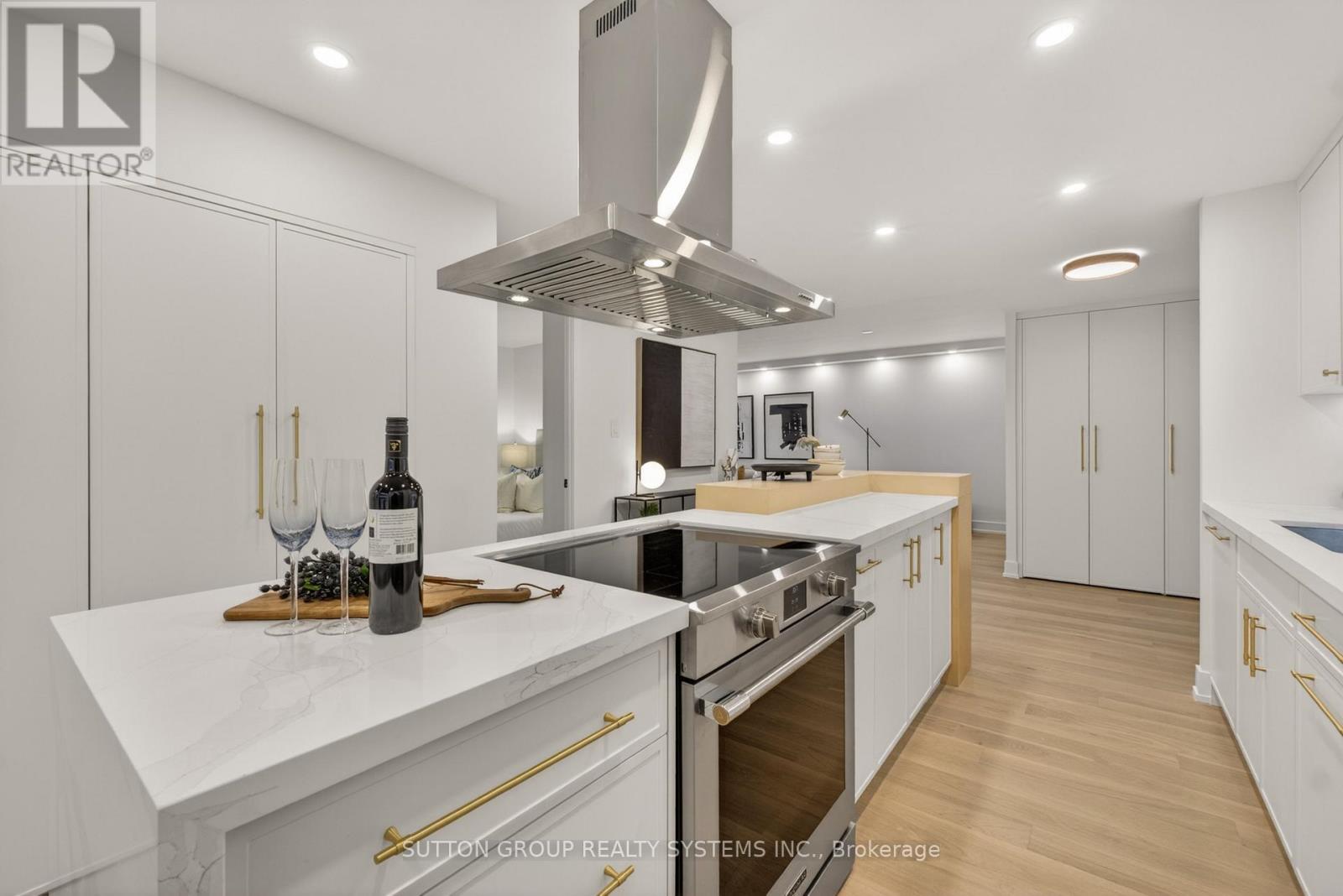 1409 - 820 Burnhamthorpe Road, Toronto, Ontario  M9C 4W2 - Photo 7 - W13046322