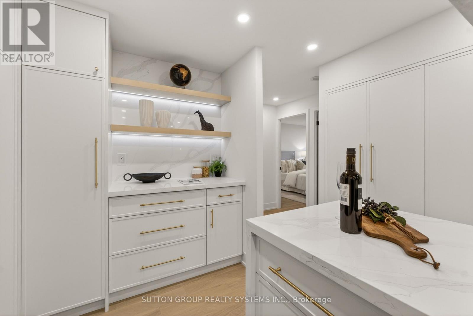 1409 - 820 Burnhamthorpe Road, Toronto, Ontario  M9C 4W2 - Photo 9 - W13046322