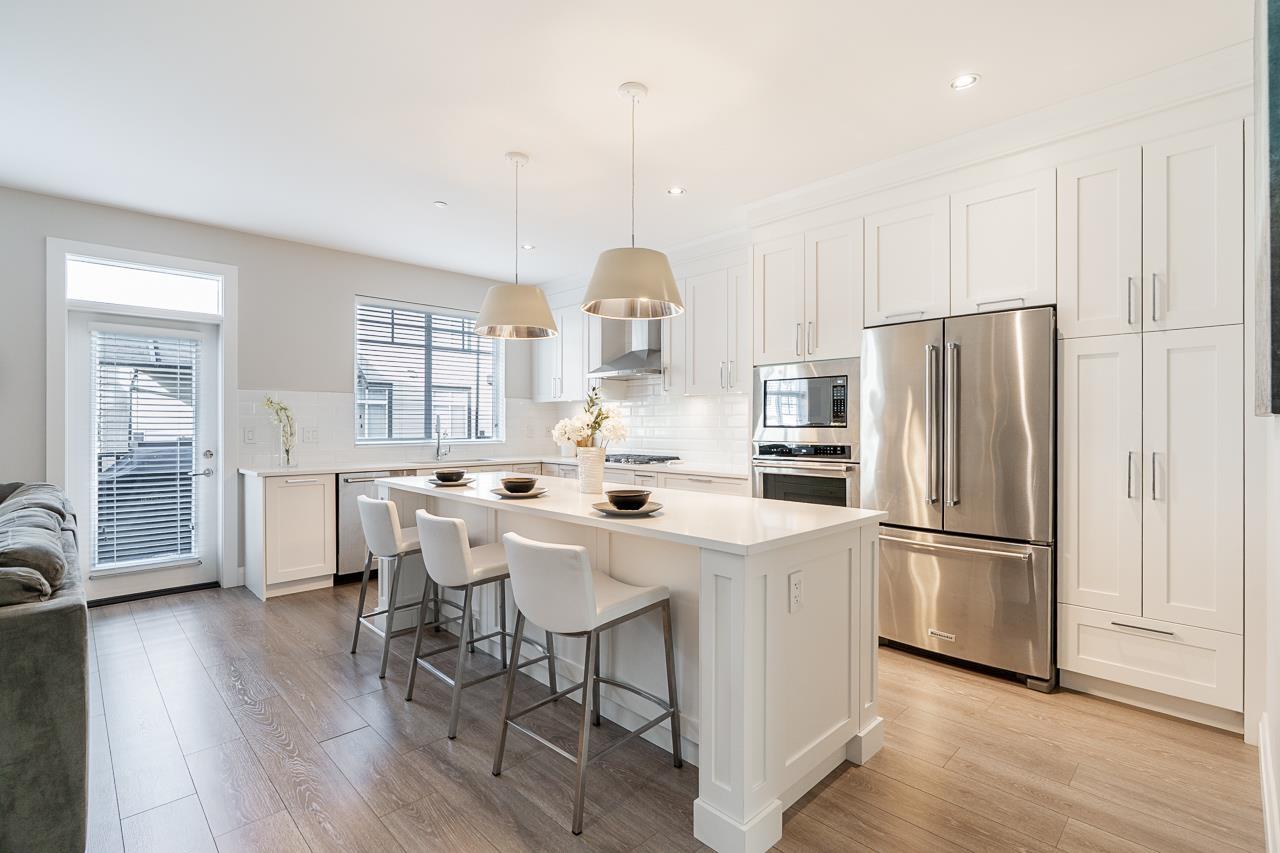 22 19938 70 AVENUE, Langley, British Columbia