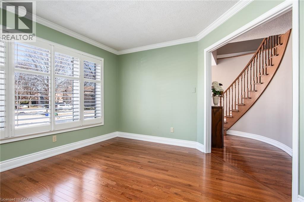 1146 Campbell Court, Burlington, Ontario  L7S 1Z7 - Photo 6 - 40823358