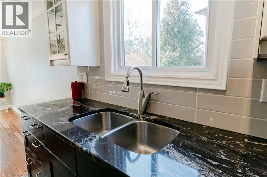 1146 Campbell Court, Burlington, Ontario  L7S 1Z7 - Photo 14 - 40823358