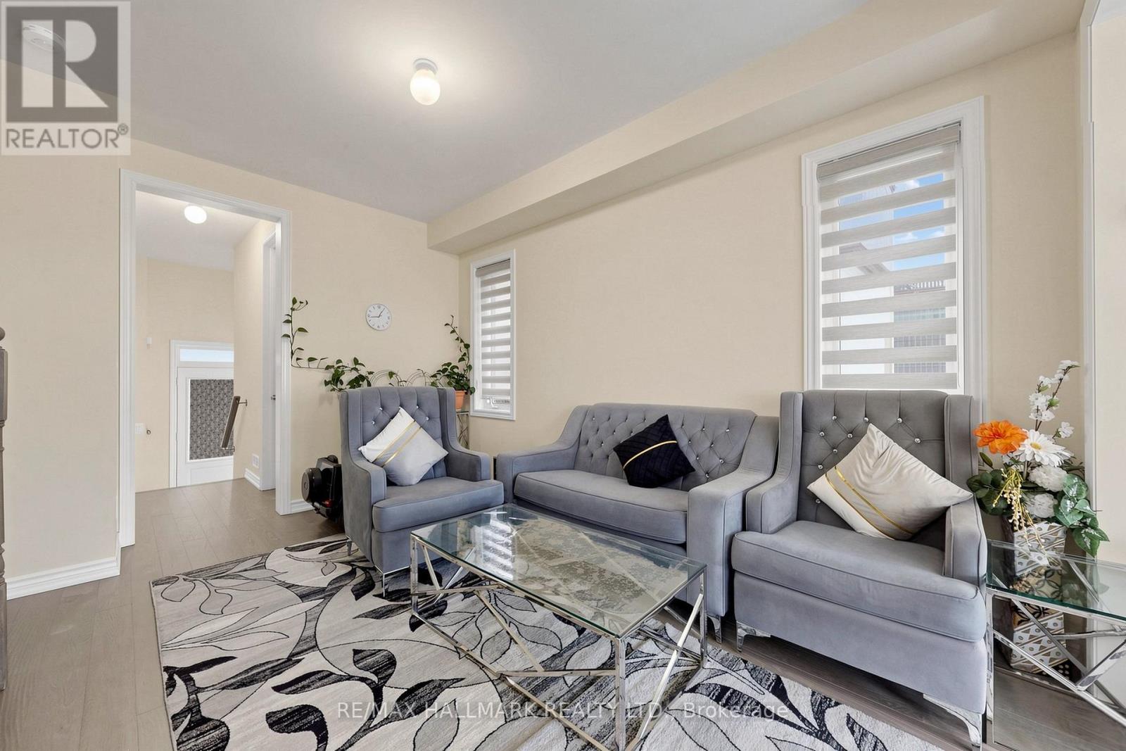 17 Closson Drive, Whitby, Ontario  L1N 9Y6 - Photo 6 - E13046336