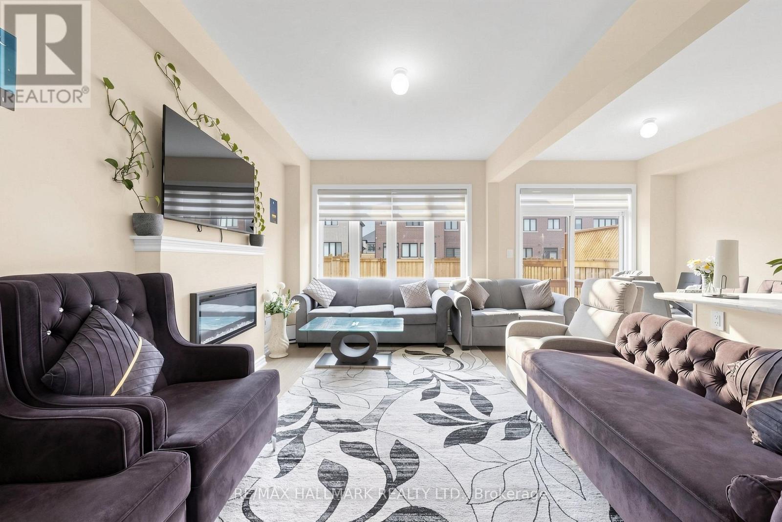 17 Closson Drive, Whitby, Ontario  L1N 9Y6 - Photo 8 - E13046336