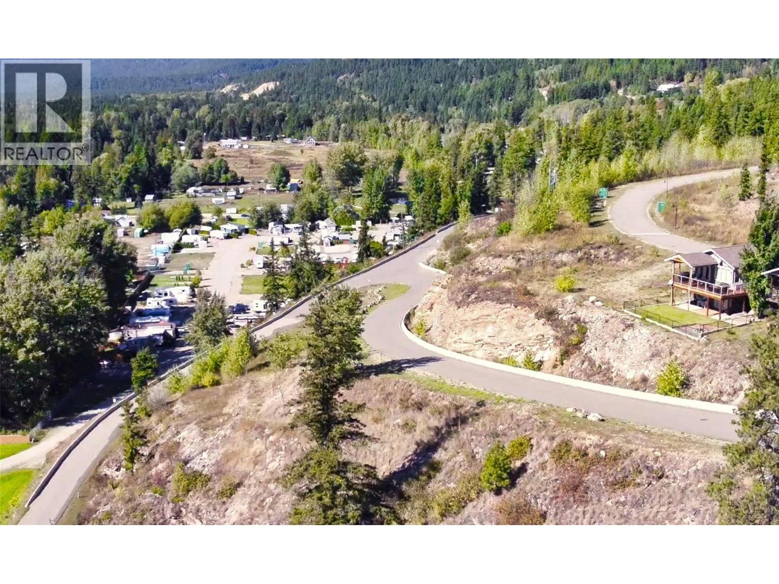 2633 Squilax Anglemont Road Unit# 50, Lee Creek, British Columbia  V0E 1M4 - Photo 11 - 10384729