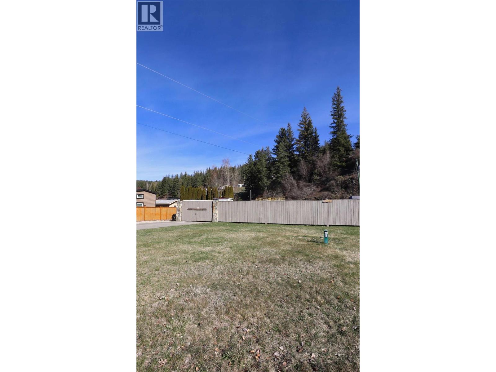 2633 Squilax Anglemont Road Unit# 77, Lee Creek, British Columbia  V0E 1M4 - Photo 6 - 10384737