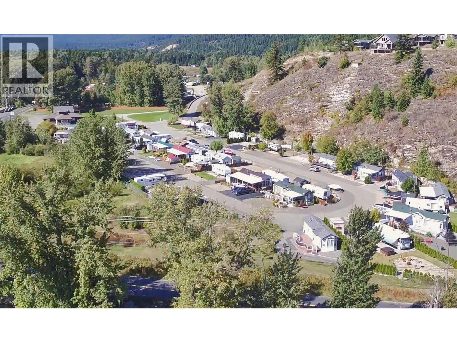 2633 Squilax Anglemont Road Unit# 79, Lee Creek, British Columbia  V0E 1M4 - Photo 10 - 10384743